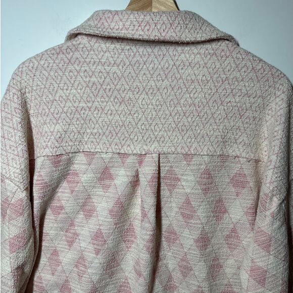 White Birch Women's Textured Shacket Shirt Oversized Geometric Pockets Pink M - Picture 6 of 13